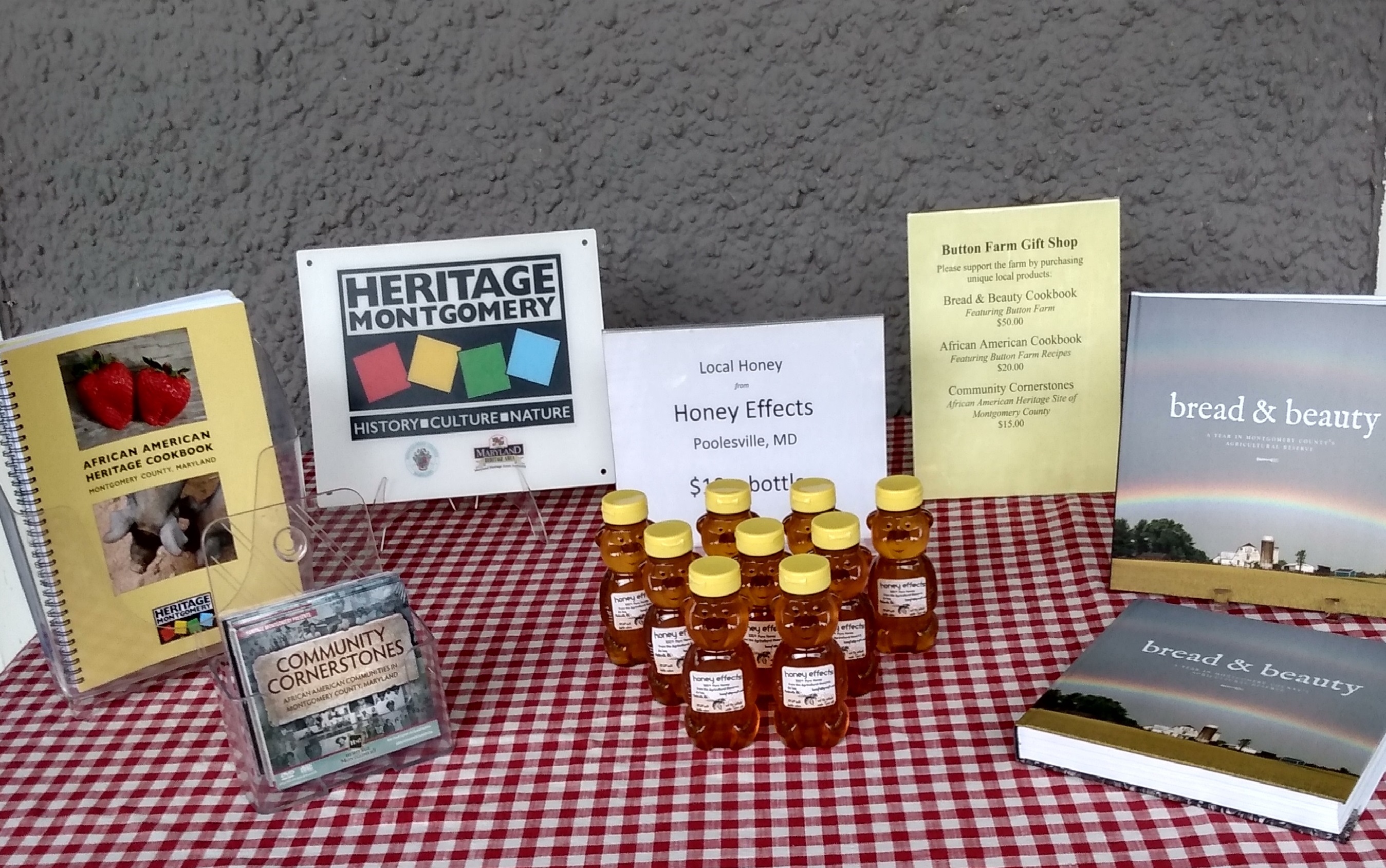 Button Farm Living History Center - GTN FLEA MKT