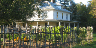buttonfarmandgardens lrg